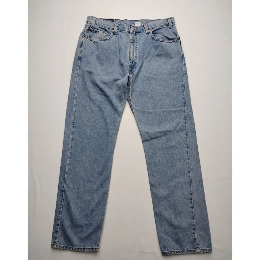 Levis light wash